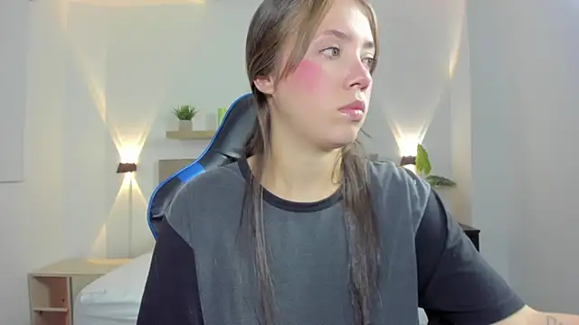 nataly rodri online show from 02/14/26, 01:46