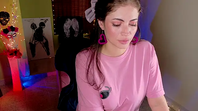 Emma  Blanco online show from 10/21/25, 03:46