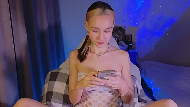 Snapshot of shey1i chatting on 01/18/26, 09:51 shey1i online show from 01/18/26, 09:51