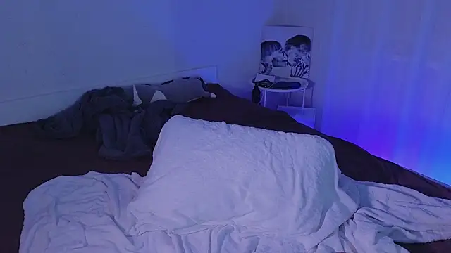 shey1i online show from 03/24/26, 05:51