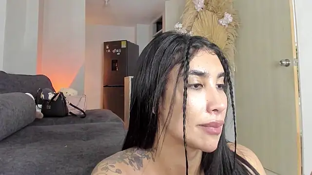 GarciaMilu online show from 05/03/26, 05:24