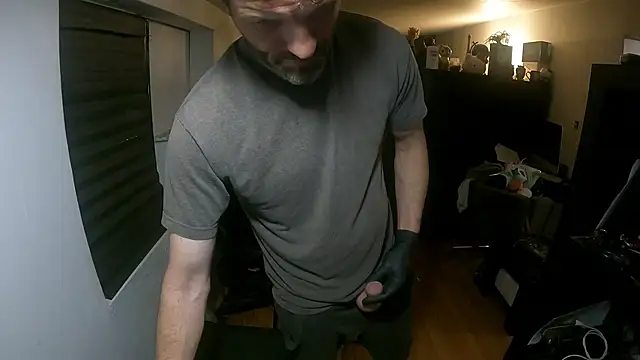 Snapshot of leanjamesdean chatting on 01/05/25, 02:06 leanjamesdean online show from 01/05/25, 02:06