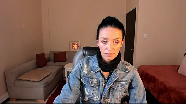 Kristen Garner online show from 04/06/26, 08:10