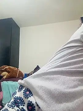 lolo890 online show from 11/11/25, 10:43