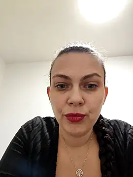 Snapshot of LEAsquirt91 chatting on 03/05/25, 01:21 LEAsquirt91 online show from 03/05/25, 01:21