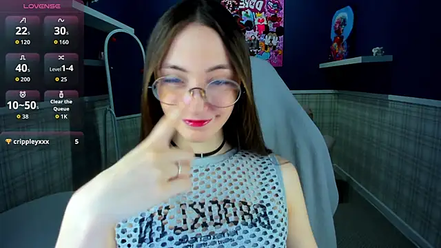 Lexi Split online show from 04/20/26, 01:30