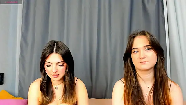 Snapshot of AnnaTeona chatting on 03/01/25, 06:57 AnnaTeona online show from 03/01/25, 06:57