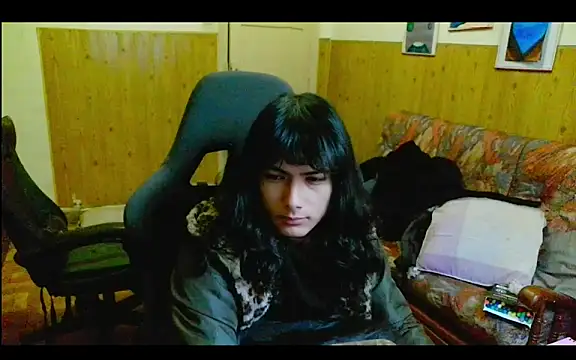 calliemaggotbone online show from 12/15/25, 02:43