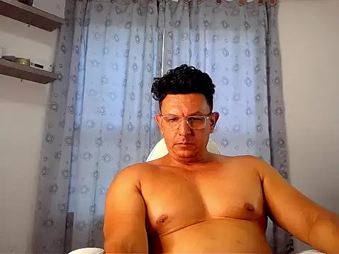 pedropicapi online show from 11/14/25, 07:56