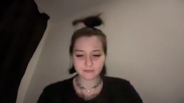 Snapshot of Isabel-Bailey chatting on 01/25/25, 12:59 Isabel-Bailey online show from 01/25/25, 12:59