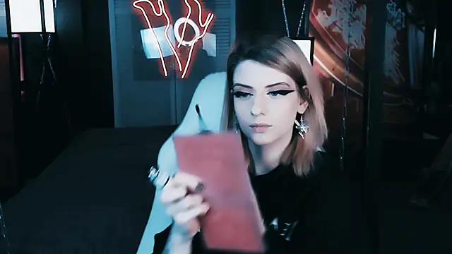 Noah ElmerX online show from 01/07/25, 07:17