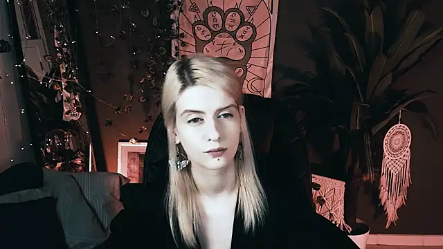 Noah ElmerX online show from 11/13/25, 06:07