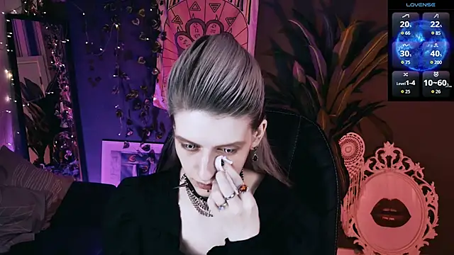 Noah ElmerX online show from 04/14/26, 03:18