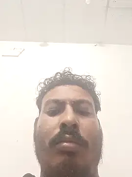 imrandidar22 online show from 04/22/26, 06:42