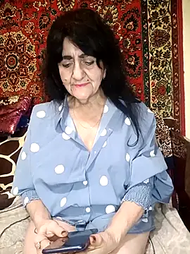 Lovely Lori online show from 11/28/25, 06:32