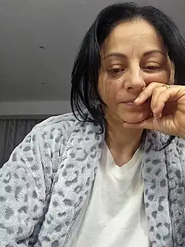 bruneta sexy23 online show from 02/08/26, 06:39