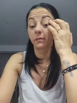 Snapshot of bruneta_sexy23 chatting on 06/24/26, 03:27 bruneta sexy23 online show from 06/24/26, 03:27