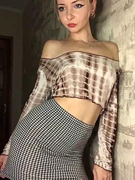 Kristina03 online show from 01/05/26, 09:18