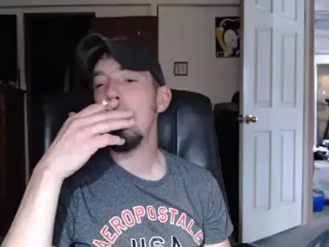 pensguy30 online show from 12/02/24, 06:43