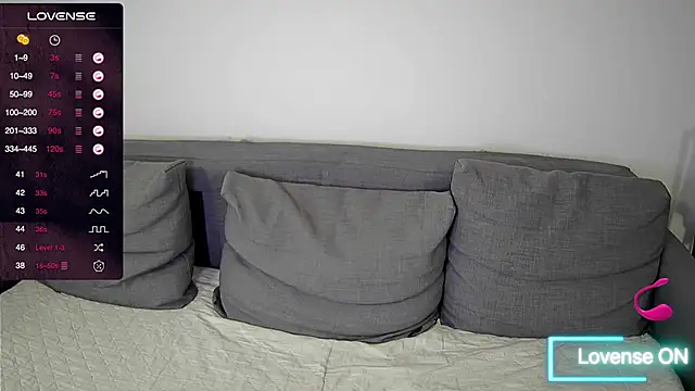 Snapshot of your_soul_Anna chatting on 12/16/24, 10:18 your soul Anna online show from 12/16/24, 10:18