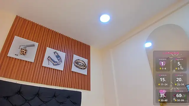 Cristale69 online show from 03/19/26, 06:45