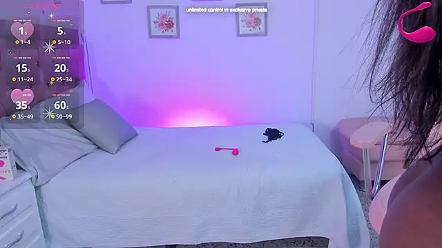 Cristale69 online show from 03/30/26, 01:34