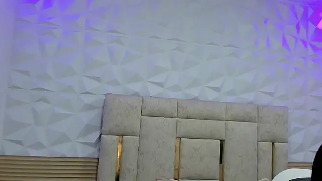 PauletteJ online show from 10/31/25, 11:55