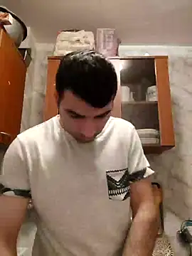 Snapshot of J0nyhson chatting on 01/21/25, 03:32 J0nyhson online show from 01/21/25, 03:32