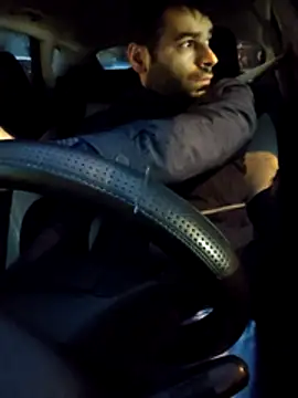 Snapshot of J0nyhson chatting on 10/27/25, 04:27 J0nyhson online show from 10/27/25, 04:27