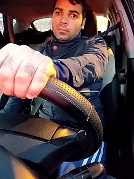 Snapshot of J0nyhson chatting on 10/31/25, 04:35 J0nyhson online show from 10/31/25, 04:35