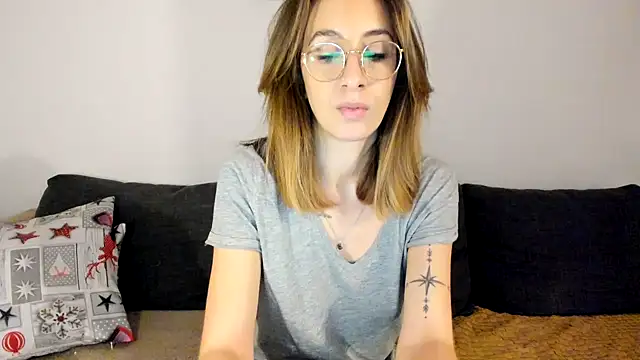 DesireMore90 online show from 02/05/25, 04:03