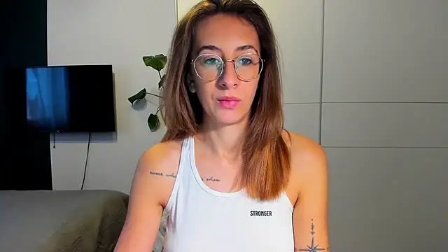 DesireMore90 online show from 11/15/25, 09:39