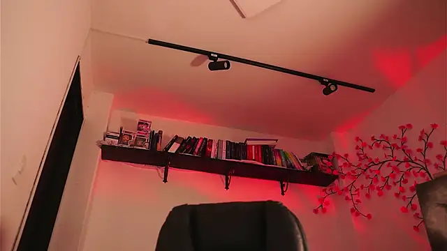 melissajoness3 online show from 04/05/26, 12:30