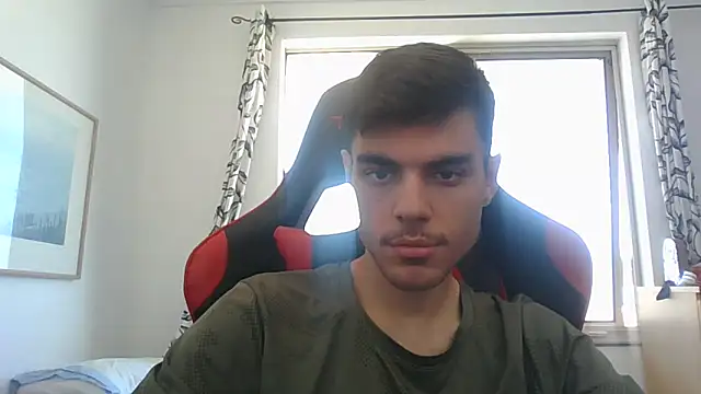 Omarnede online show from 11/15/25, 01:47