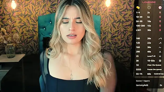 KiaraCarter online show from 01/11/25, 11:02