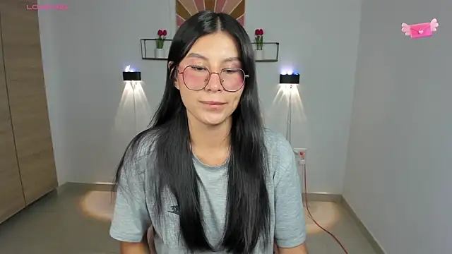 emily villamil online show from 11/25/25, 09:59