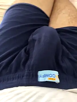 Horny boy321 online show from 10/03/25, 08:44