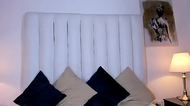 Violet queen20 online show from 11/16/25, 12:00