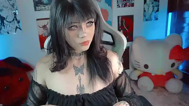 Deadly Doll online show from 09/17/25, 10:22