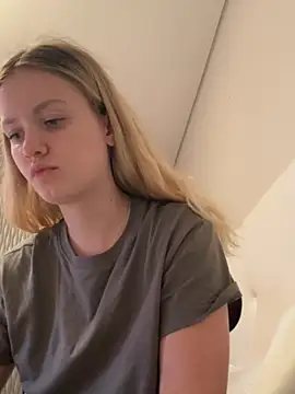 mariemelissah online show from 03/11/25, 01:34