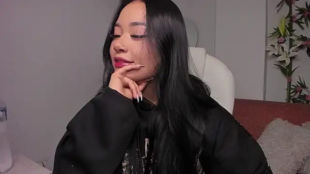 Lulu Sakura  online show from 01/19/25, 05:37