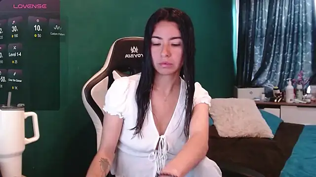 alice middlee online show from 03/17/26, 03:04