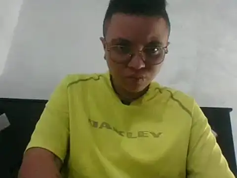 Snapshot of EdenJupiter chatting on 03/15/25, 01:19 EdenJupiter online show from 03/15/25, 01:19