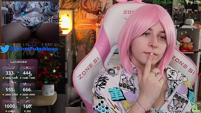 ShiroiFubuki online show from 12/11/24, 09:19