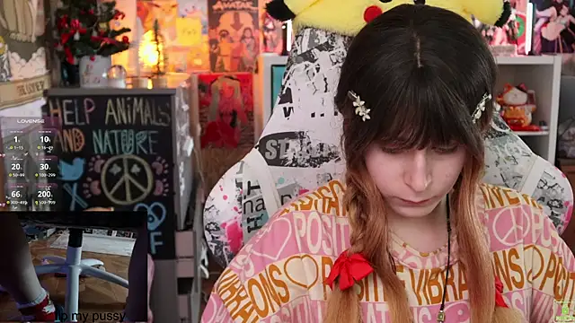 ShiroiFubuki online show from 01/18/25, 11:21