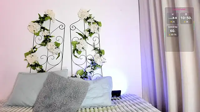 Jiggly   online show from 09/20/25, 01:28