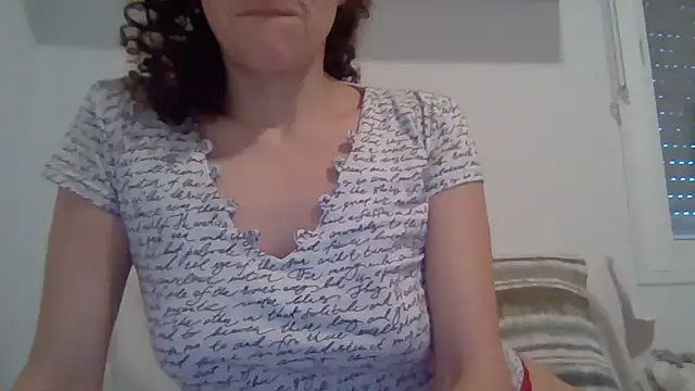 Snapshot of zorritasuperhot chatting on 05/09/26, 06:35 zorritasuperhot online show from 05/09/26, 06:35