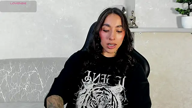 KAYLA BATISTA online show from 07/13/26, 11:29