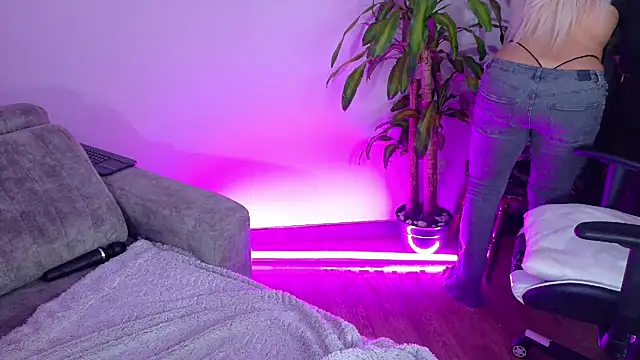 a belladanger online show from 01/15/26, 02:16