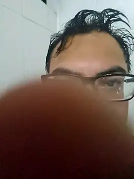 Snapshot of Bhatory6214 chatting on 09/11/25, 04:23 Bhatory6214 online show from 09/11/25, 04:23